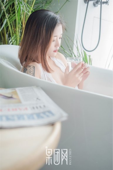 郑州八一中学体验不一样的精彩世界“hth